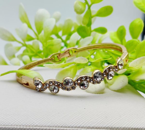 Enchanting Imported Adjustable Crystal Bracelet For Effortless Elegance | Best Quality Artificial Bracelet For Girls & Women | Imported Glamour For Every Occasion